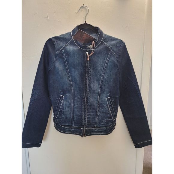 GJG Denim by Geovanny Los Angeles | Medium | Jean Jacket - Picture 7 of 11